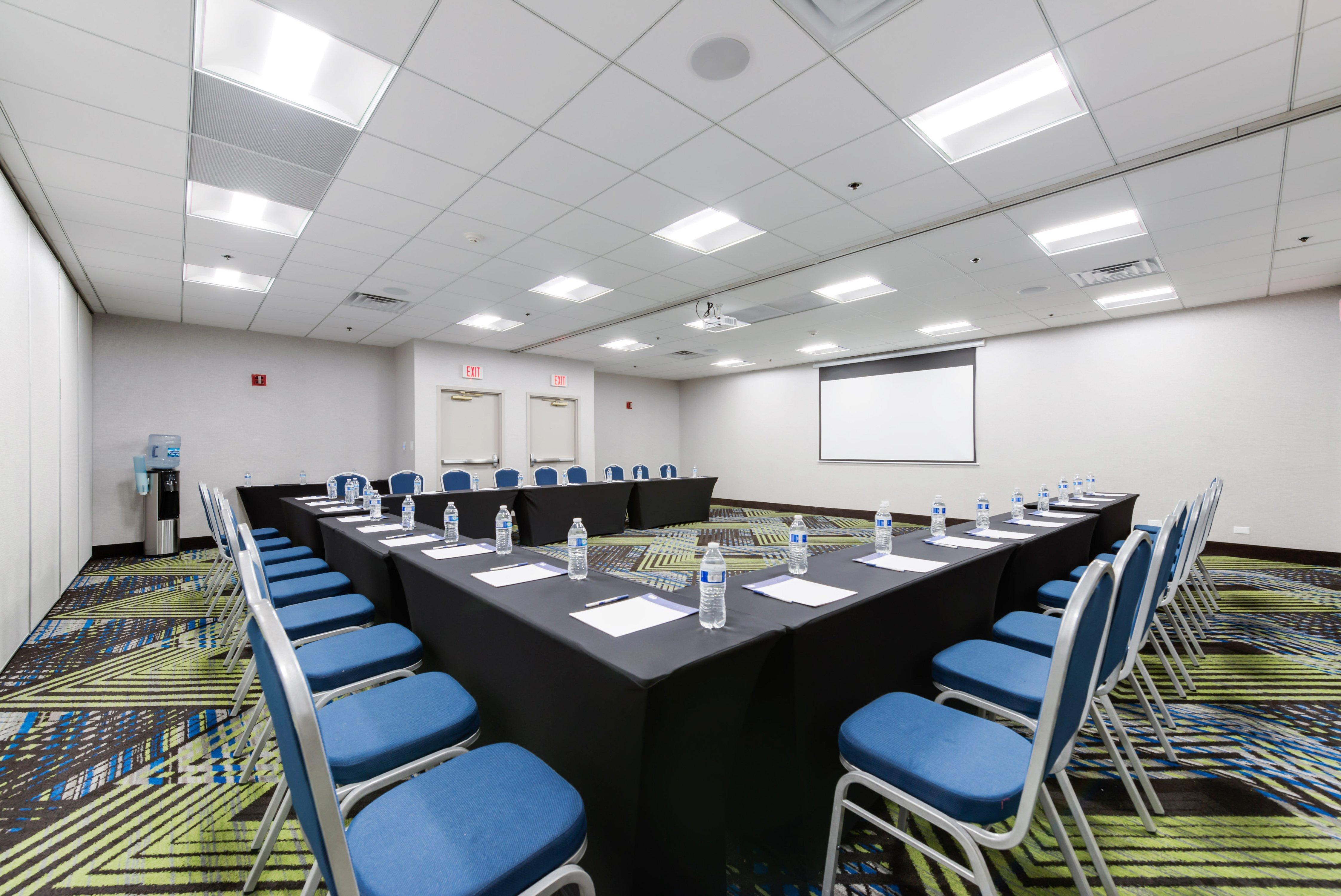 Holiday Inn Express Naperville By Ihg Exteriör bild