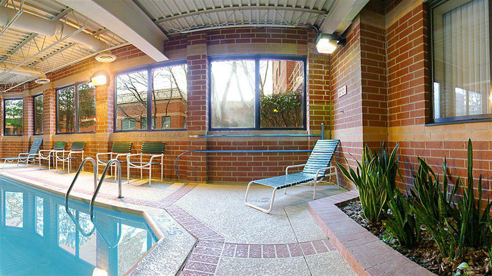 Holiday Inn Express Naperville By Ihg Exteriör bild